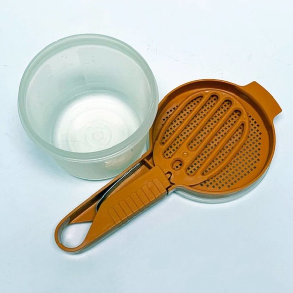Tupperware Kitchen Vintage Tupperware Handheld Flour Sifter Poshmark